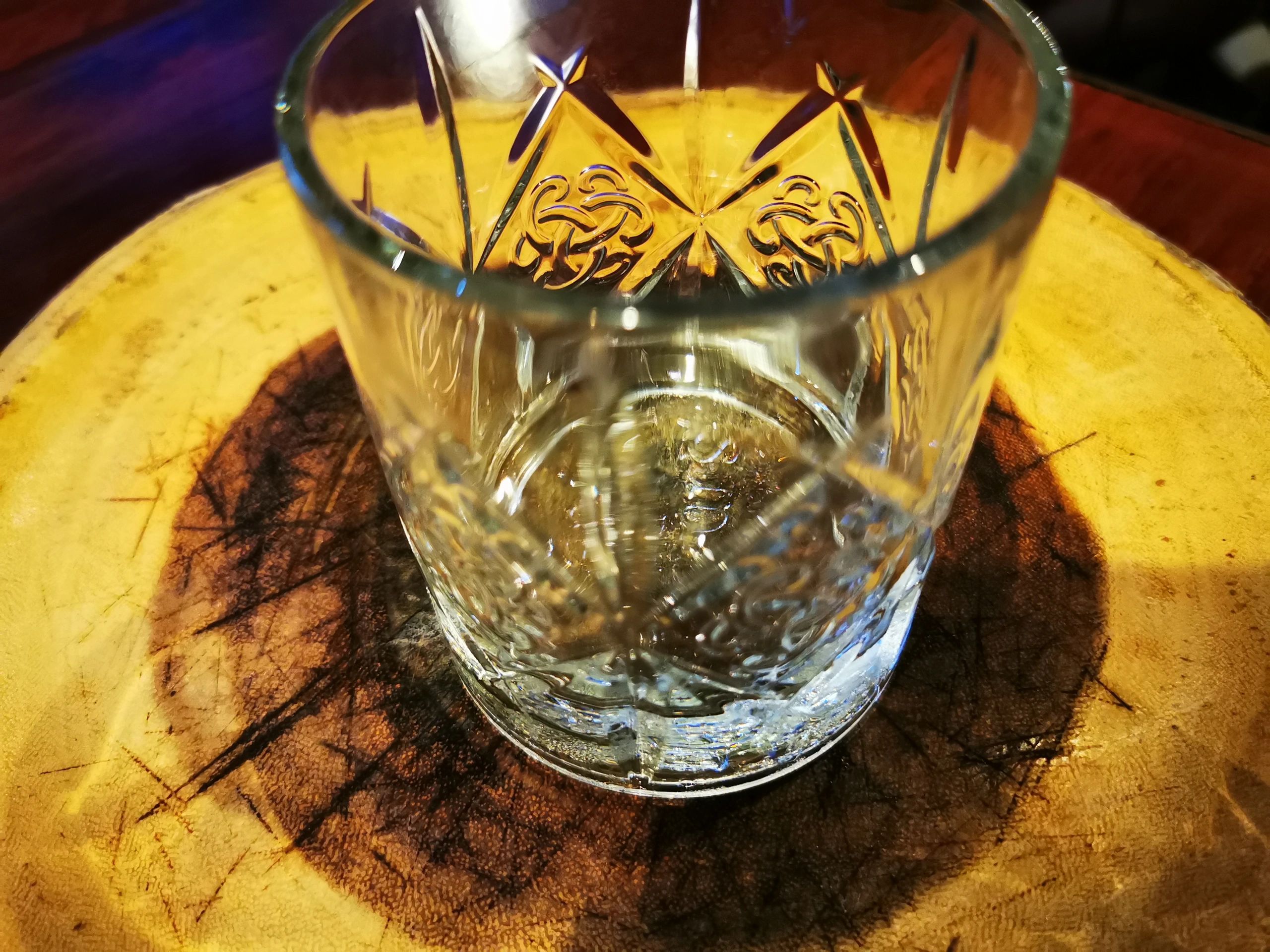 Crystal whiskey glasses for custom engraving